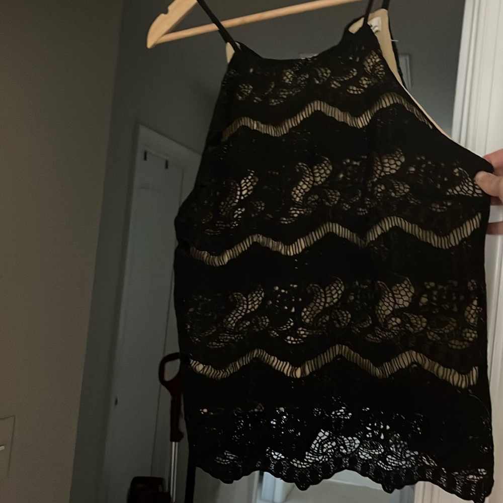 Black Lace cami crop